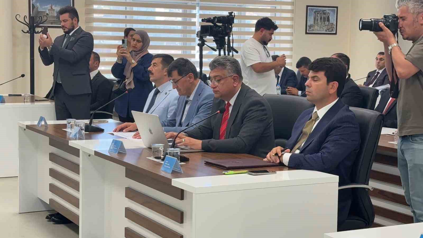 Kütahya’da 10,1 milyar liralık kamu yatırımı devam ediyor