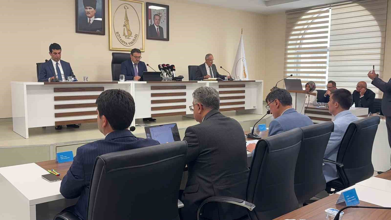 Kütahya’da 10,1 milyar liralık kamu yatırımı devam ediyor