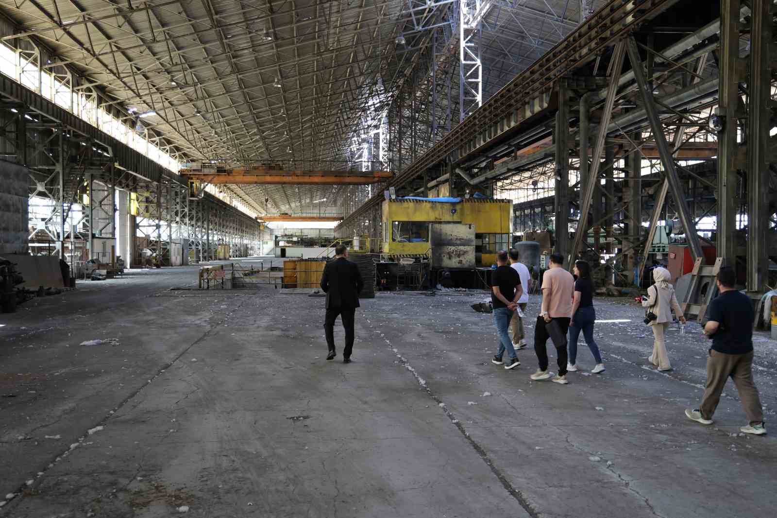 Bir dönem Türkiye’nin en büyüklerindendi, şimdi korku filmlerini aratmıyor