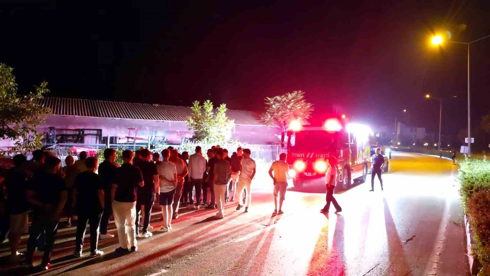 Kontrolden çıkan cip takla attı: 2 yaralı