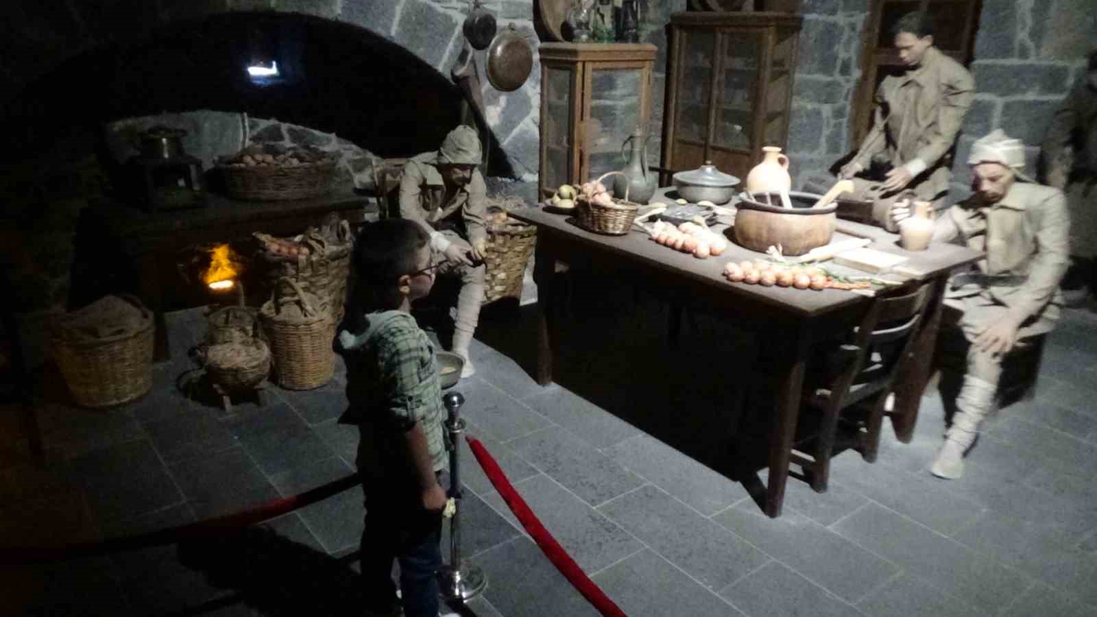 Kars’ta tarihe dokunan müze: Kafkas Cephesi’nin acıları ve kahramanlığı ziyaretçileri derinden etkiliyor