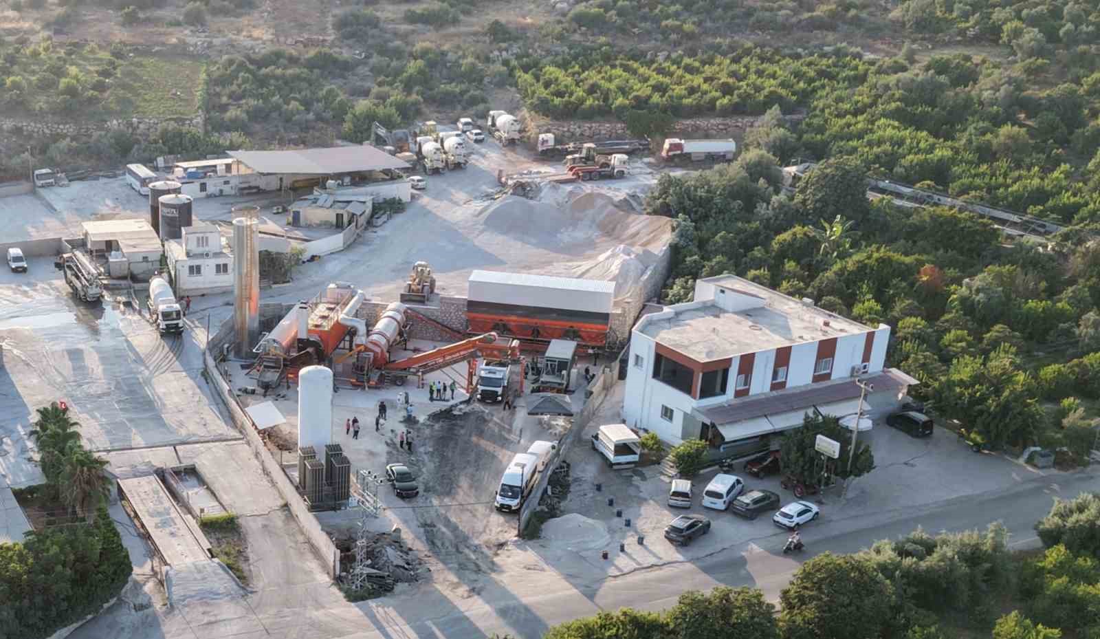 Saatte 160 ton üretim: Belediye kendi tesisiyle maliyetten ve zamandan tasarruf sağladı