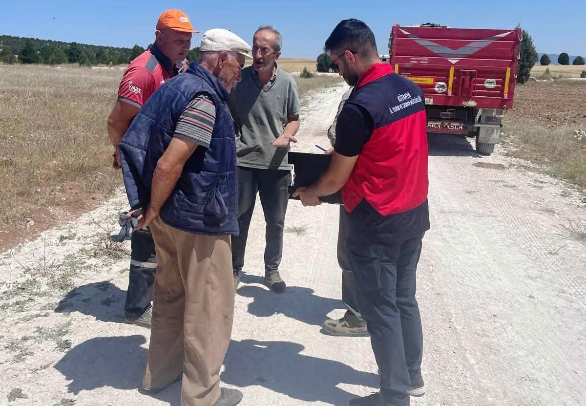 Emet, Şaphane ve Domaniç’te biçerdöver denetimleri sürüyor