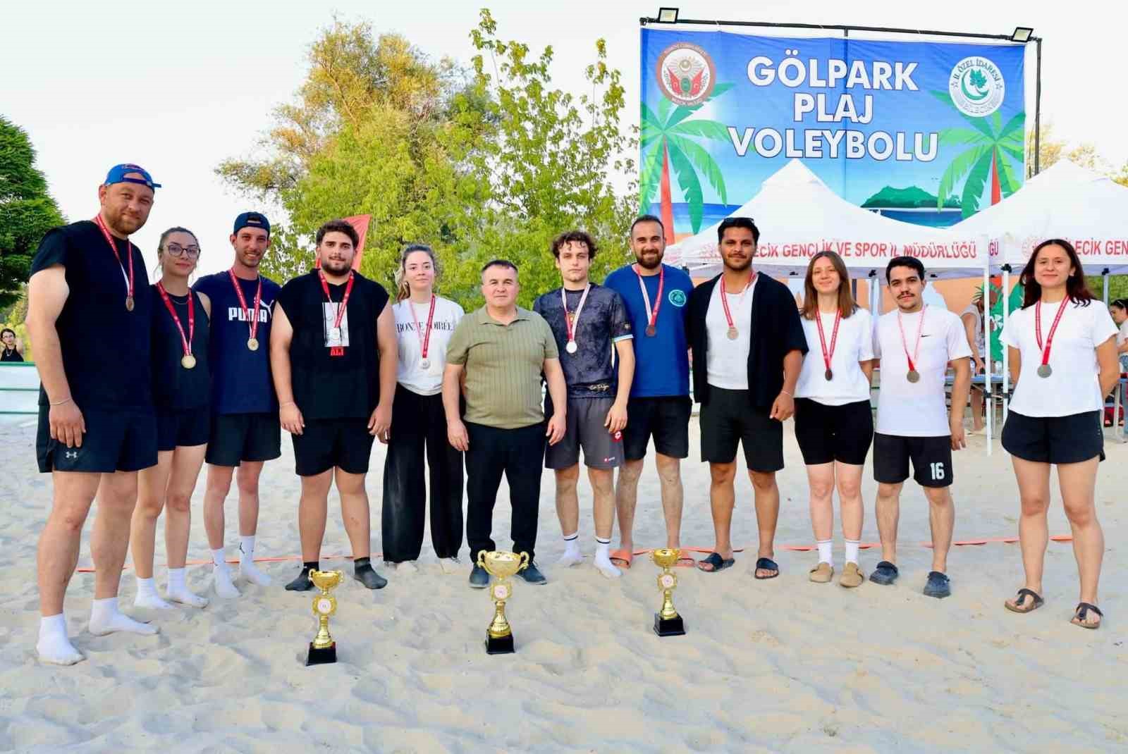 Plaj voleybolunda şampiyonlar belli oldu