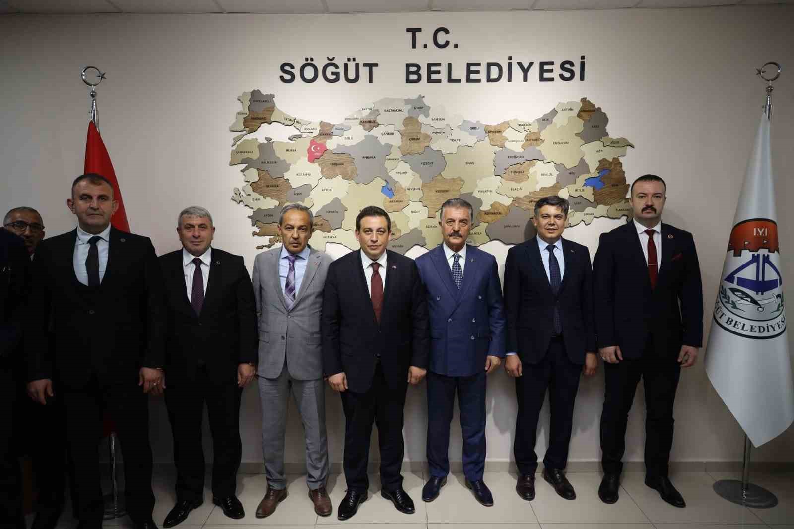 MHP Genel Sekreteri Büyükataman Söğüt’te temaslarda bulundu