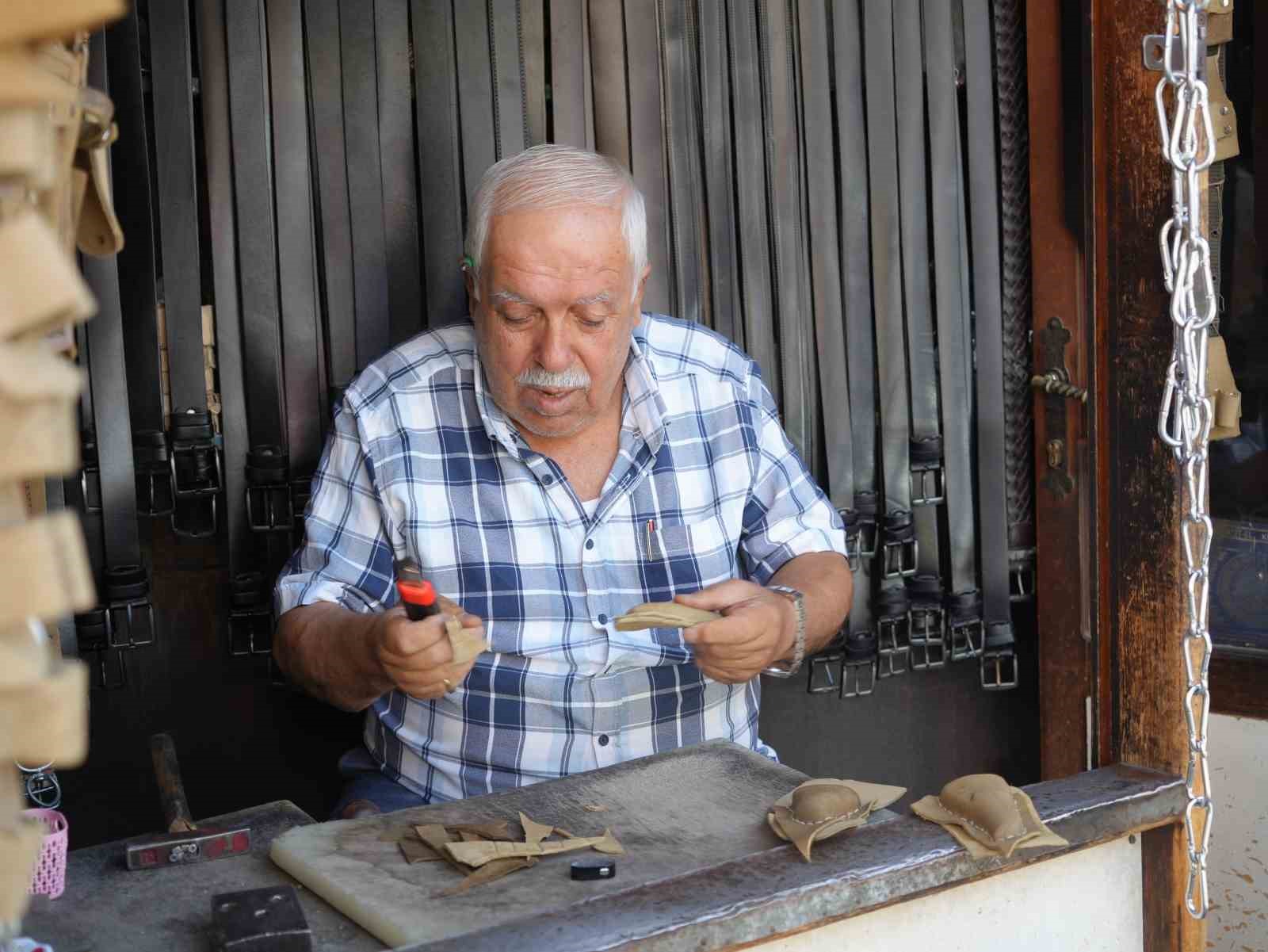 2 metrekarelik dükkanında üretiyor, 81 ile gönderiyor