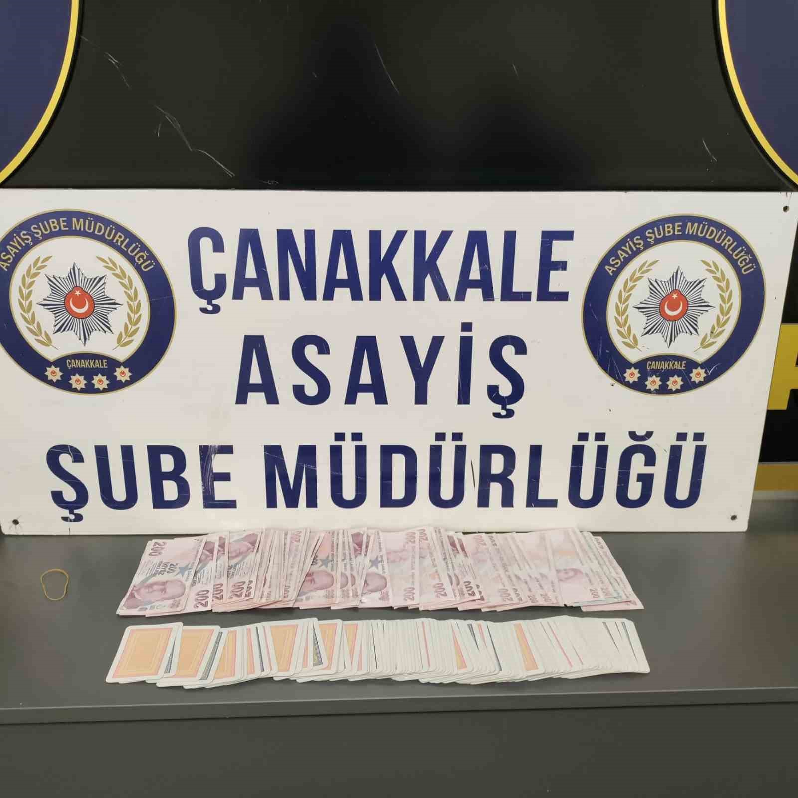 Çanakkale’de çeşitli suçlardan aranan 19 şüpheli yakalandı