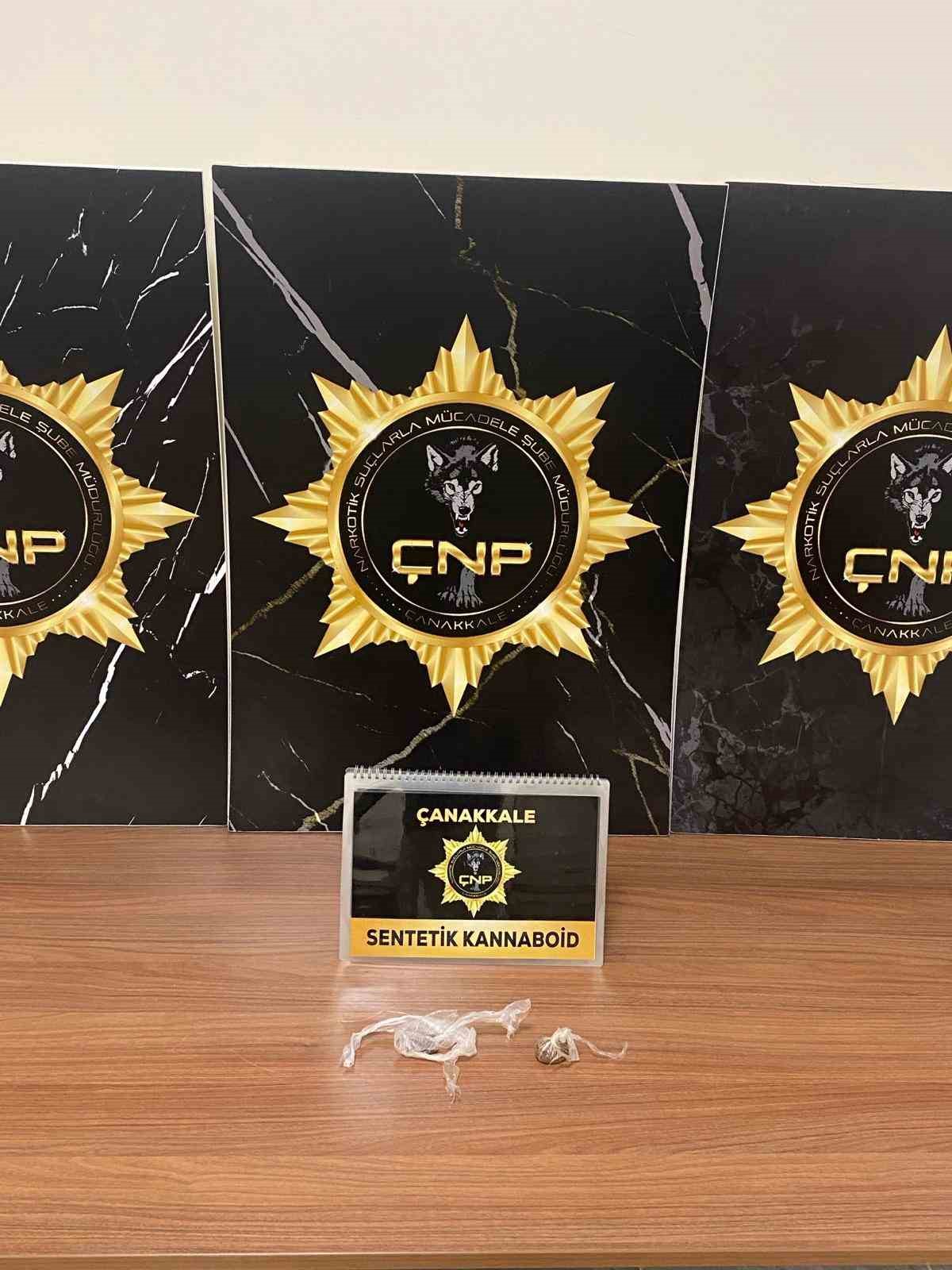 Çanakkale’de çeşitli suçlardan aranan 19 şüpheli yakalandı