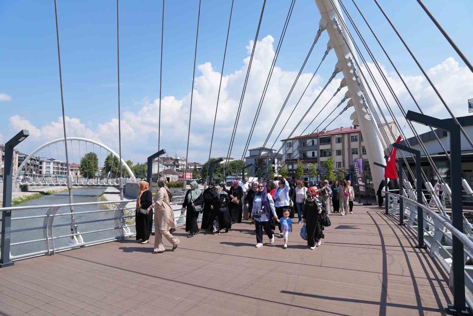 Düzce’de kadınlar keşifte