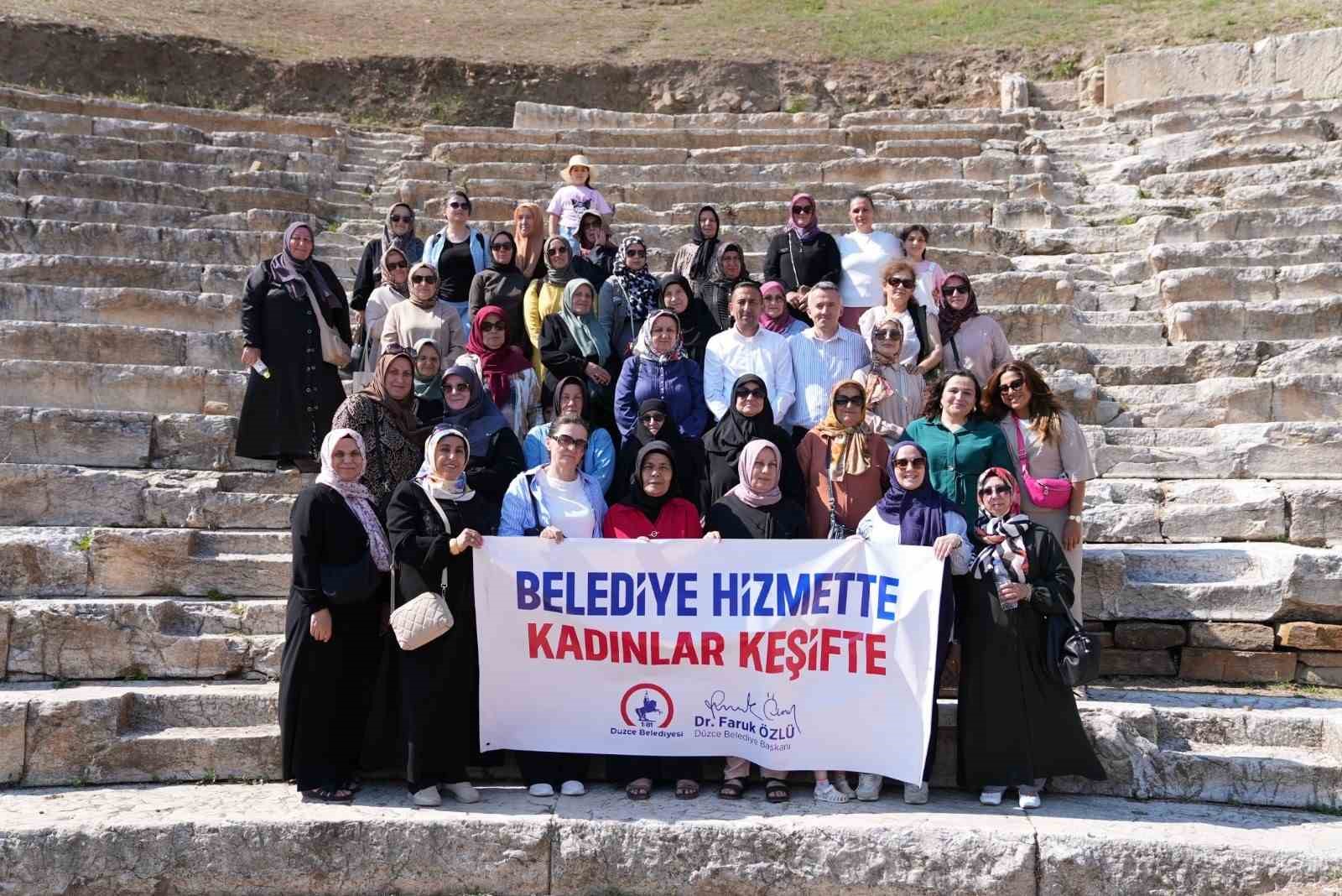 Düzce’de kadınlar keşifte