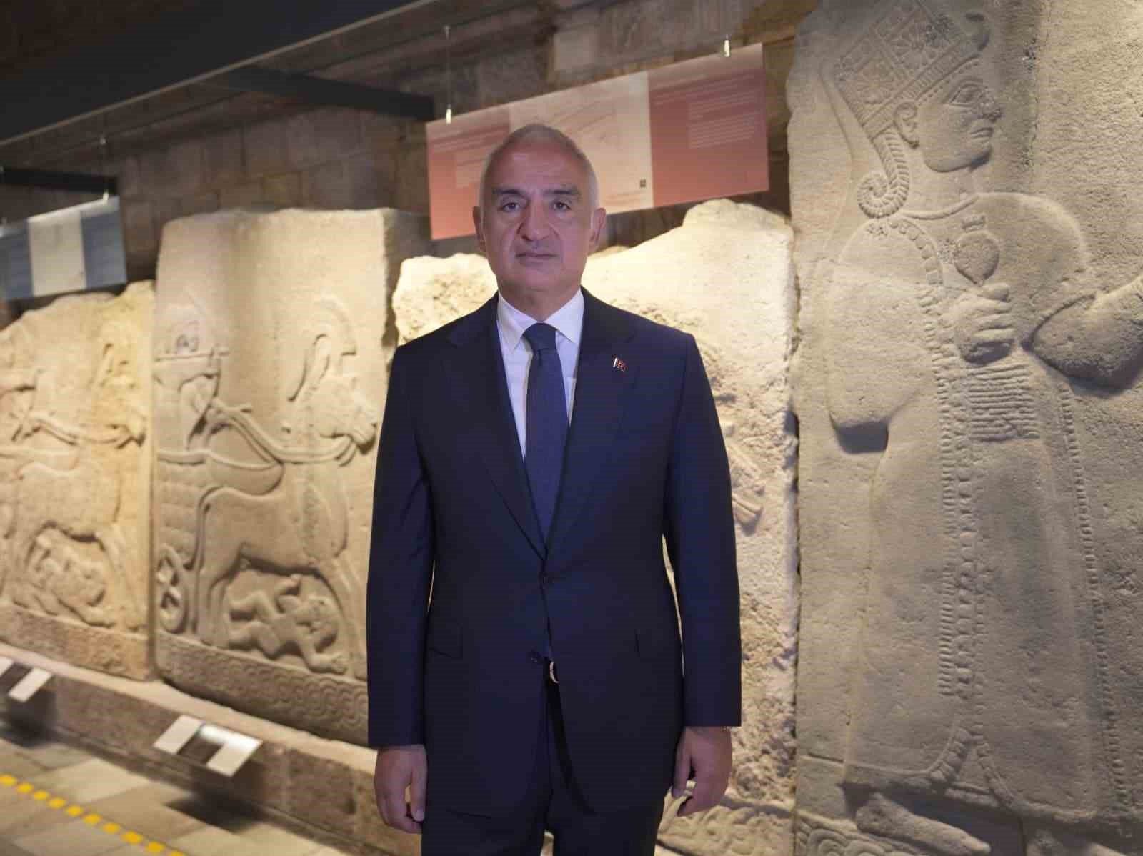 Bakan Ersoy: "Anadolu Medeniyetleri Müzesi’nde başlattığımız teşhir yenileme çalışmalarıyla müzemizi çağdaş müzecilik anlayışı doğrultusunda yeniden ele aldık"