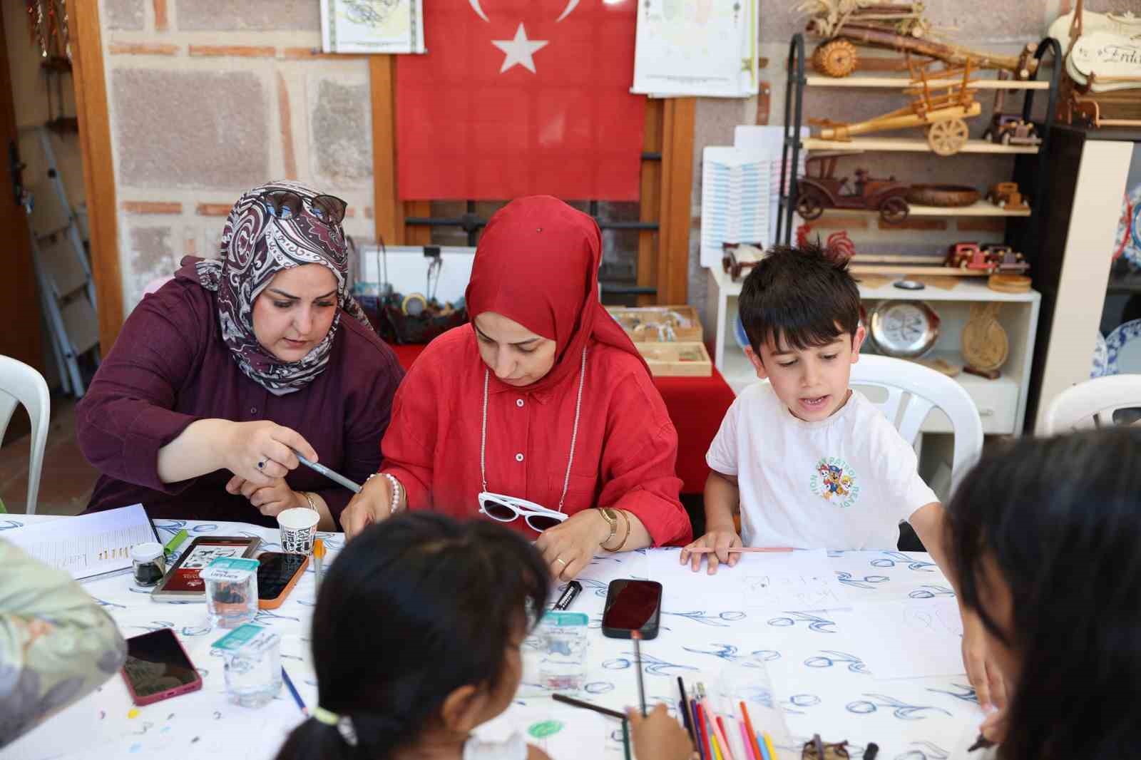 Tarihi Kurşunlu Han’da kaligrafi sanatı yeniden hayat buldu