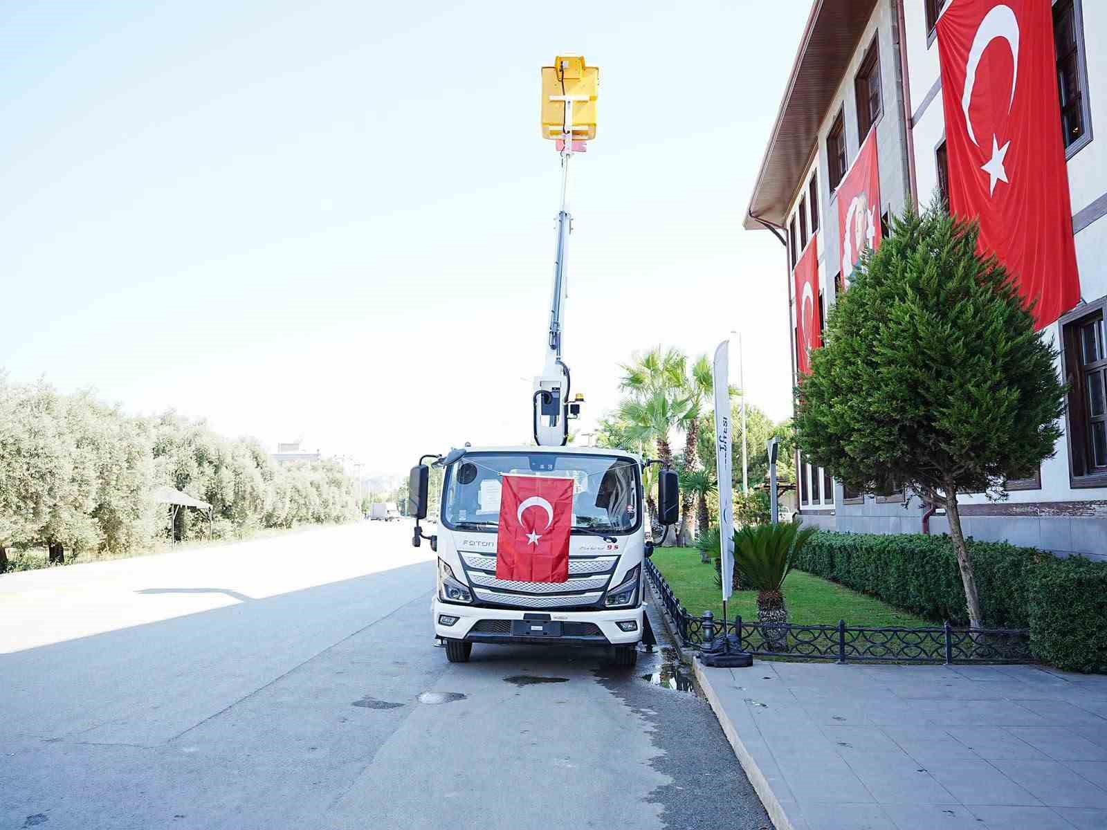 Hibe araç Germencik Belediyesi’nin hizmetine girdi