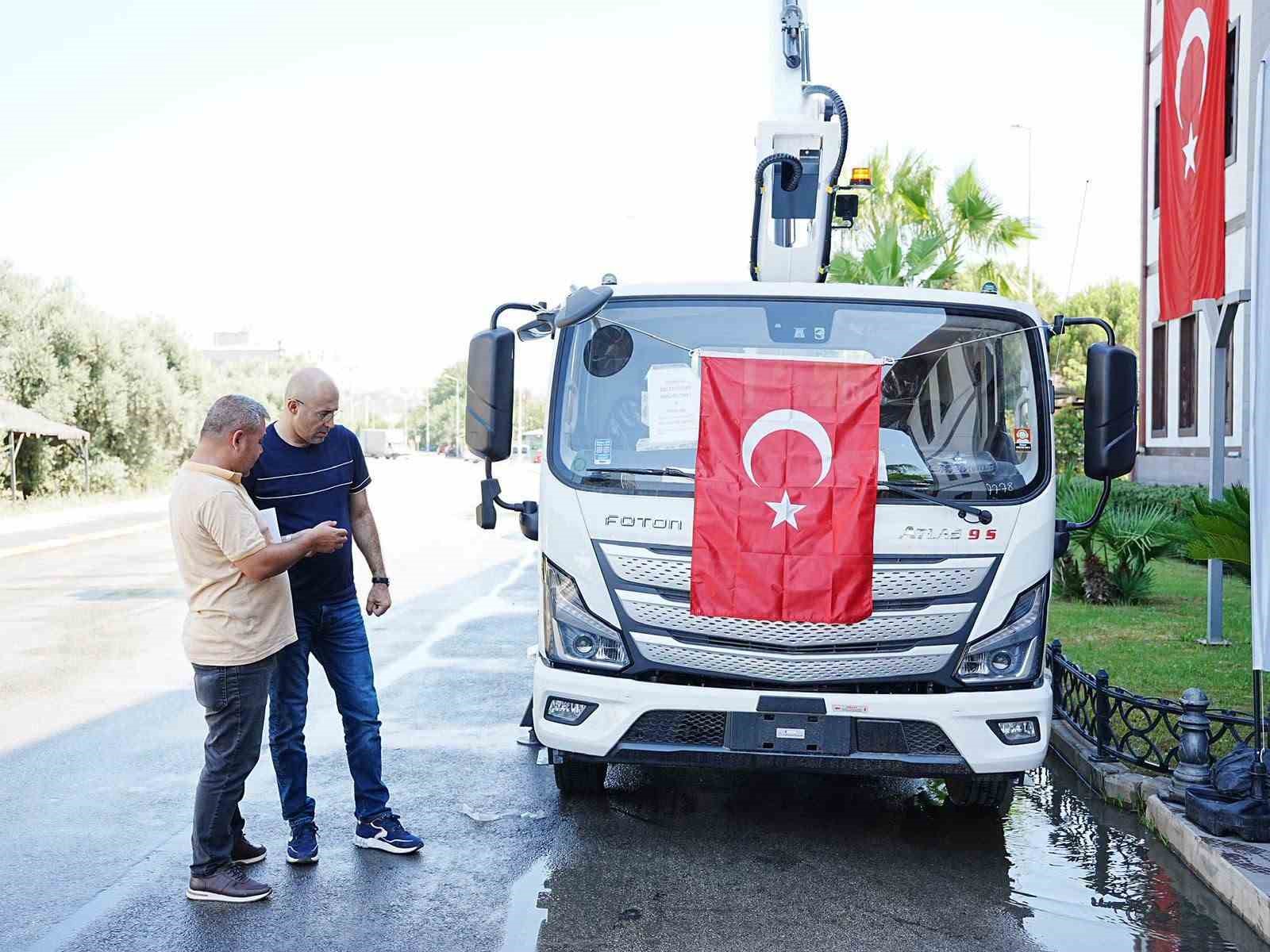 Hibe araç Germencik Belediyesi’nin hizmetine girdi