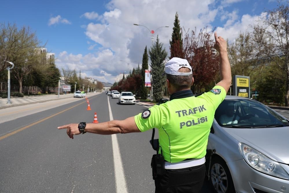 Kurallara uymayanlar cezadan kaçamadı