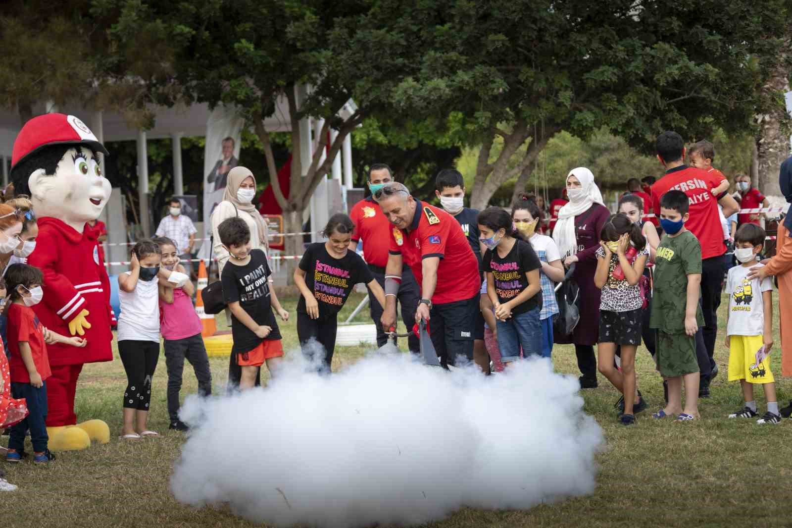 Mersin’de itfaiye yılın ilk yarısında 8 bin 37 vakaya koştu