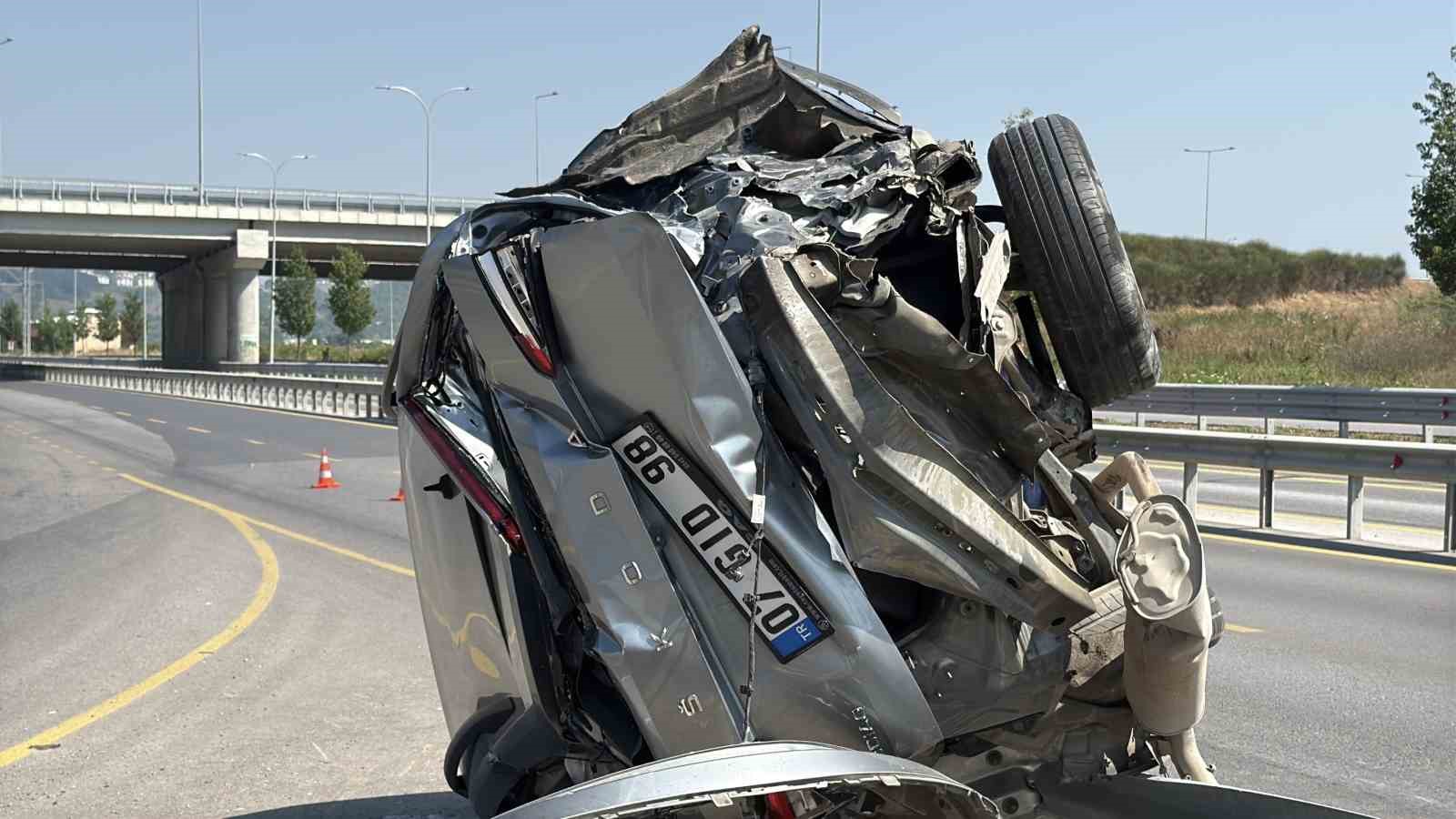 Yakıt deposundaki sızıntıyı sakızla durdurdular