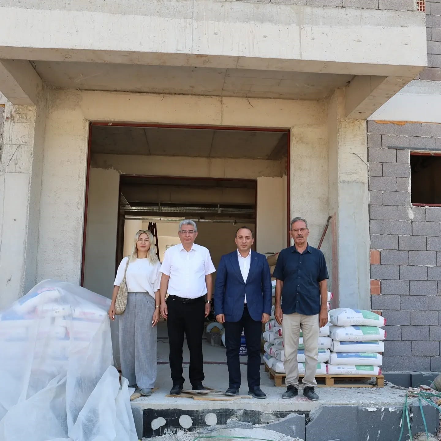 Çine’deki 71 yıllık okulun yerinde yeni eğitim yuvası yükseliyor