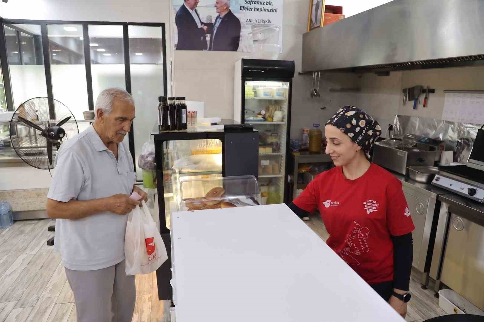 Aydın’da Efe Ekmek satışa sunuldu