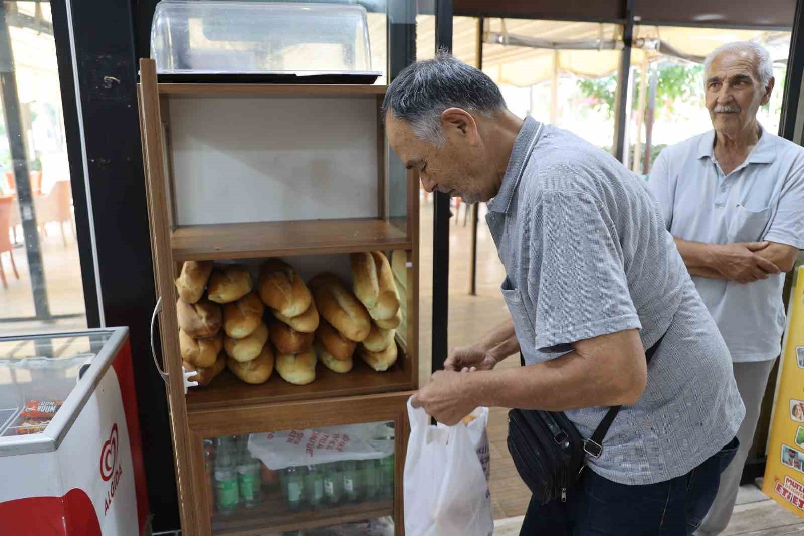 Aydın’da Efe Ekmek satışa sunuldu