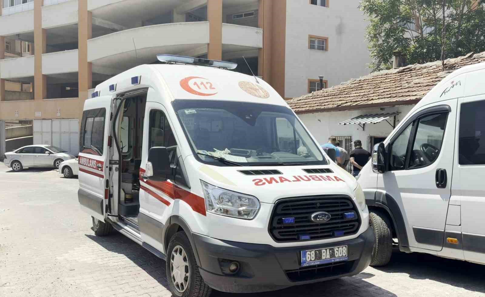 Aksaray’da bir kişi arkadaşı tarafından evinde ölü bulundu