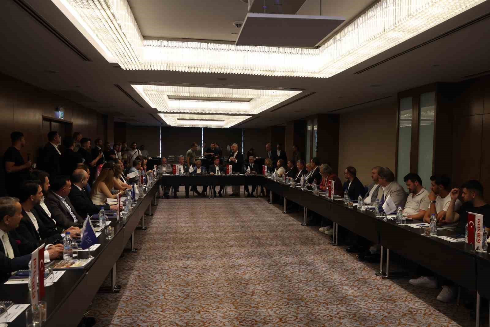 Ekonomiye Yön Verenler Zirvesi Kayseri’de yoğun katılımla gerçekleştirildi