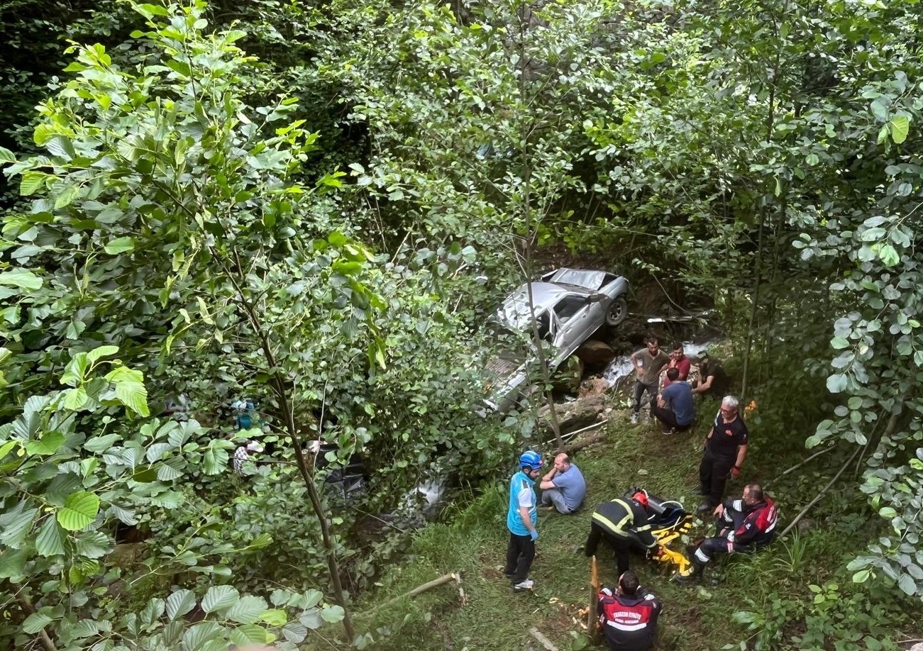 Trabzon’da trafik kazası: 1 ölü, 5 yaralı