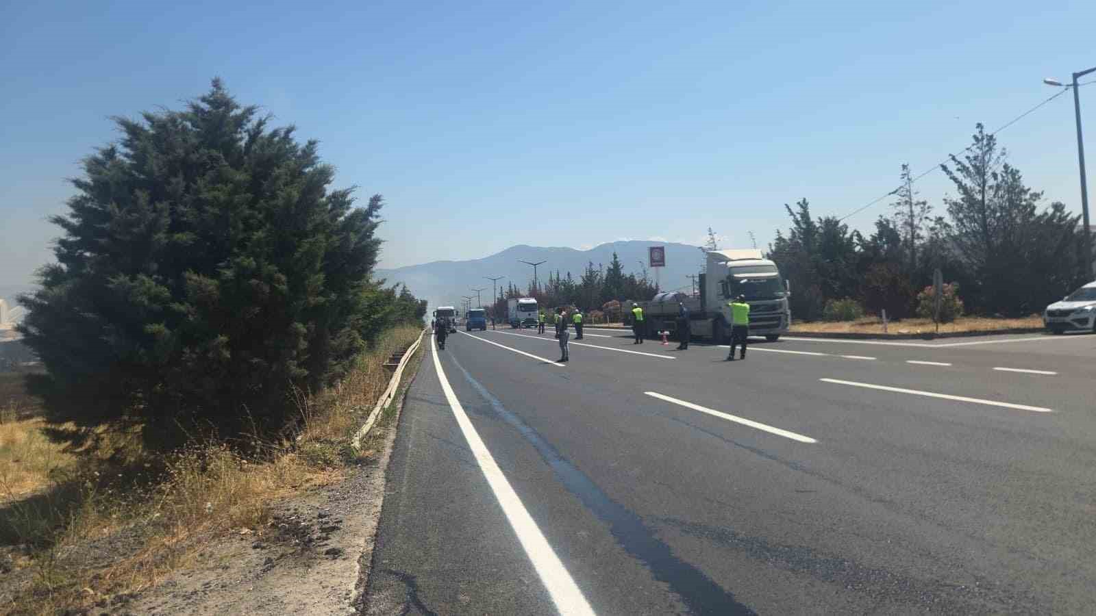 Otluk alanda çıkan yangın korkuttu