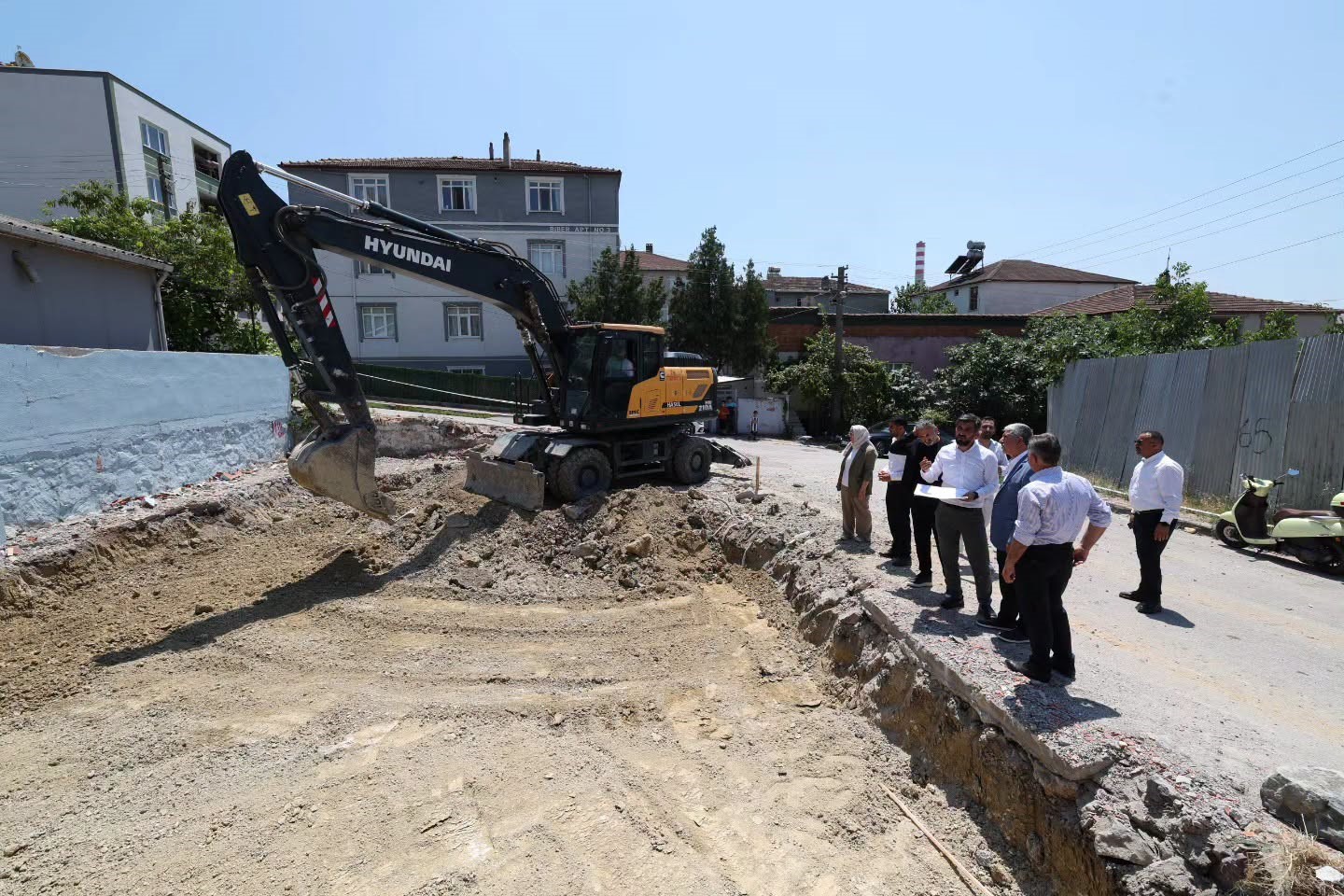 Semt konağı için ilk kazı başladı