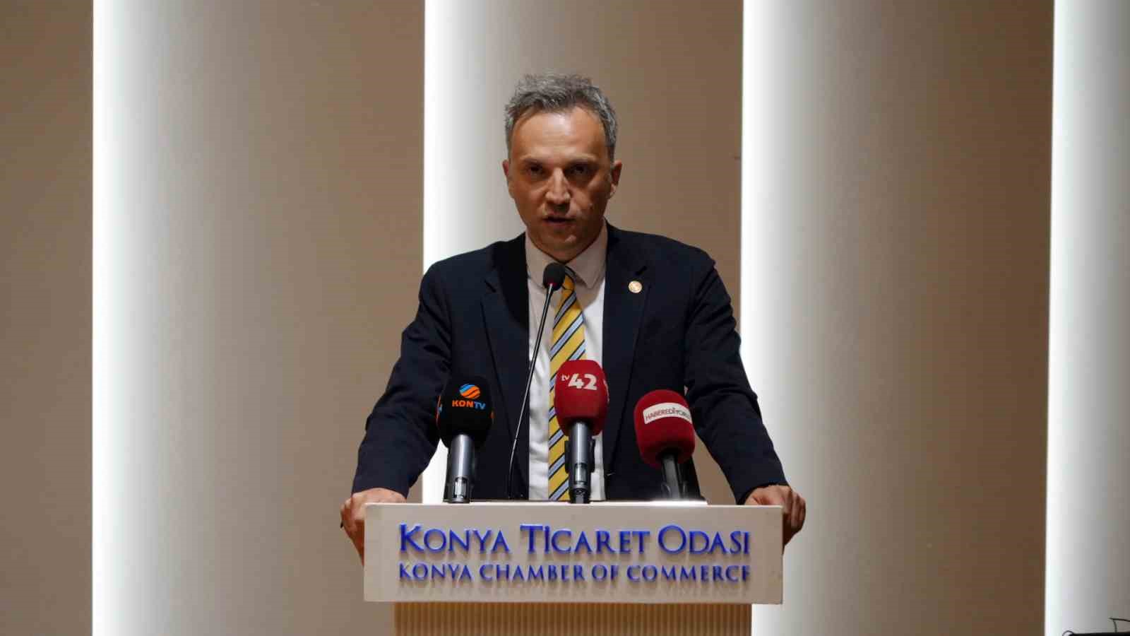 Çalışma hayatının güncel gündemi KTO’da değerlendirildi