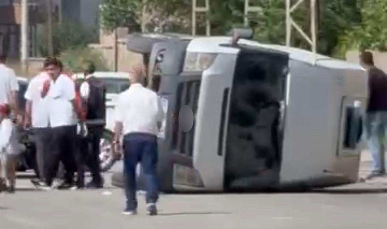 Yüksekova’da trafik kazası: 3 yaralı