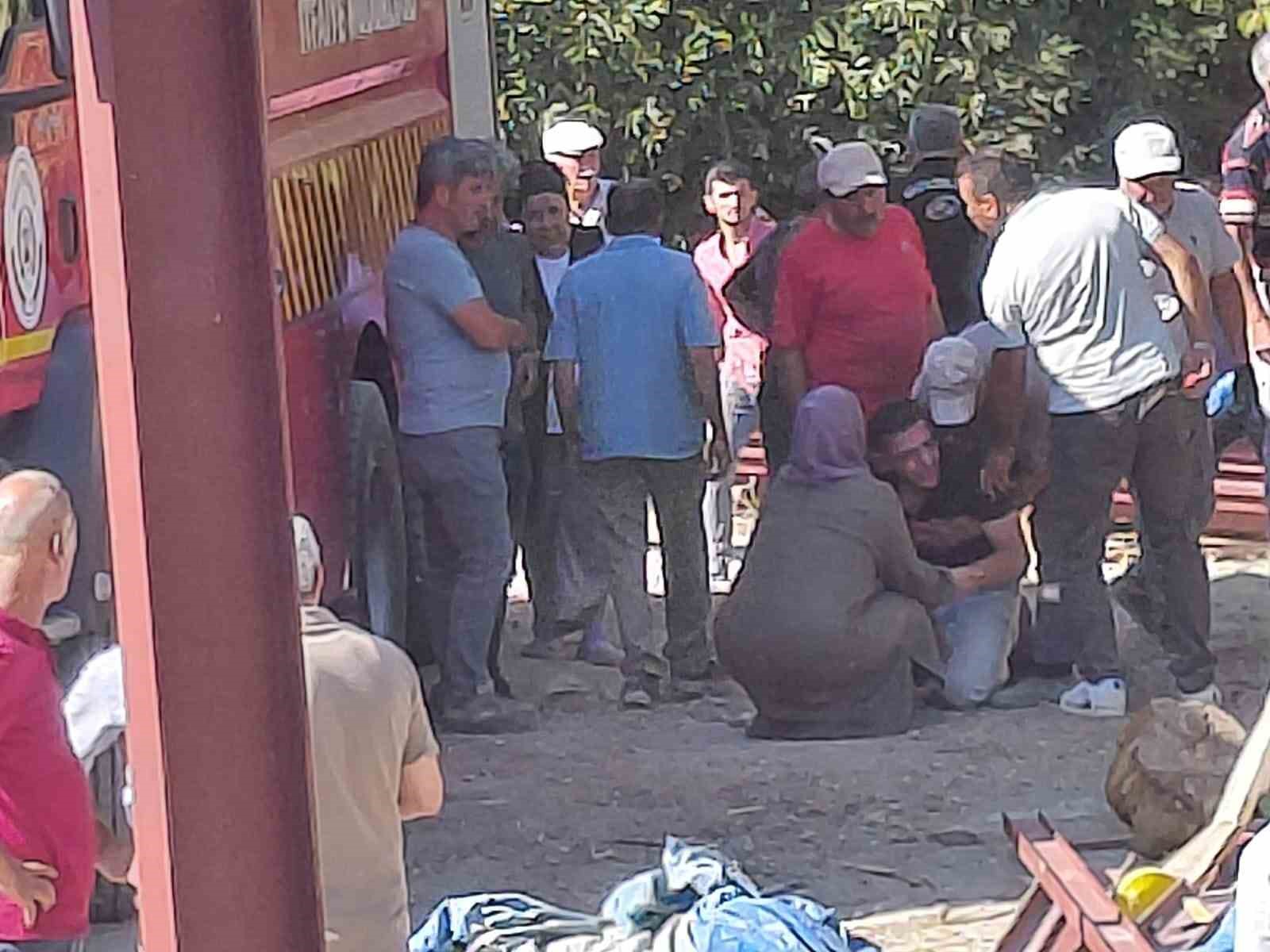 Bolu’da ahır ve samanlık alev alev yandı: Ekipler ve köylüler seferber oldu