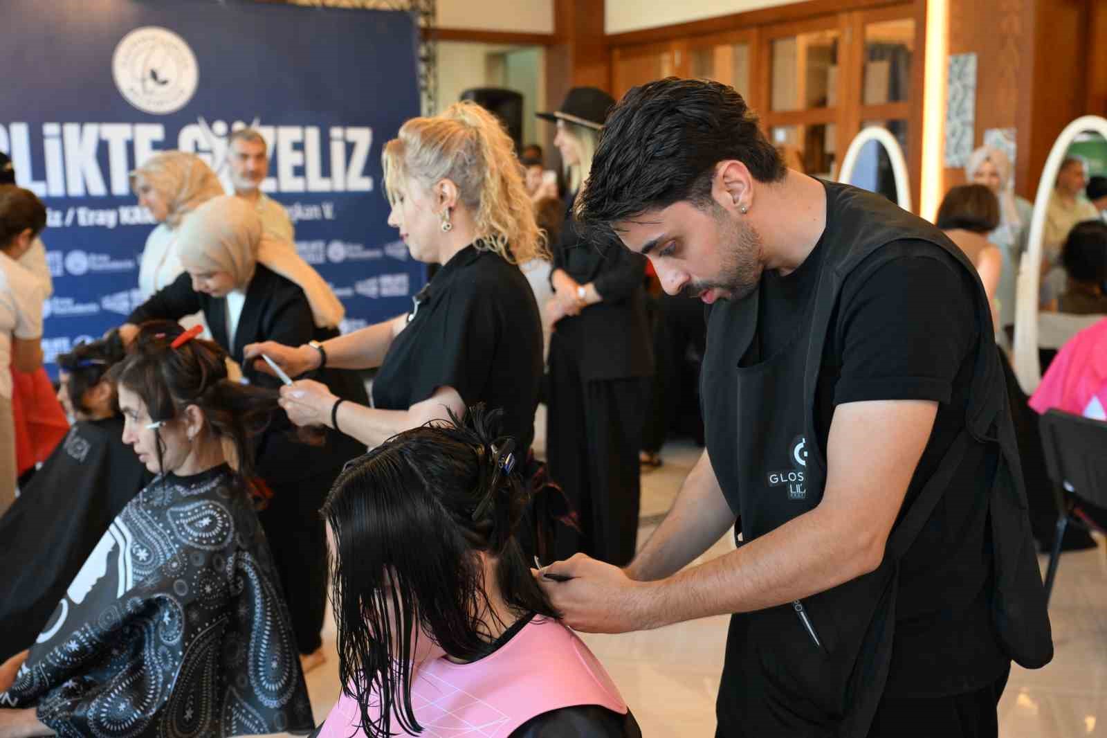 "Birlikte Güzeliz" Projesi kapsamında çocuklar gönüllü kuaförlerle bir araya geldi