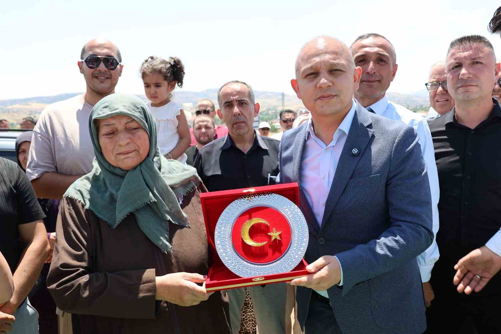 Şehit Jandarma Onbaşı Mehmet Işıklı Parkı yenilenen yüzüyle hizmete açıldı