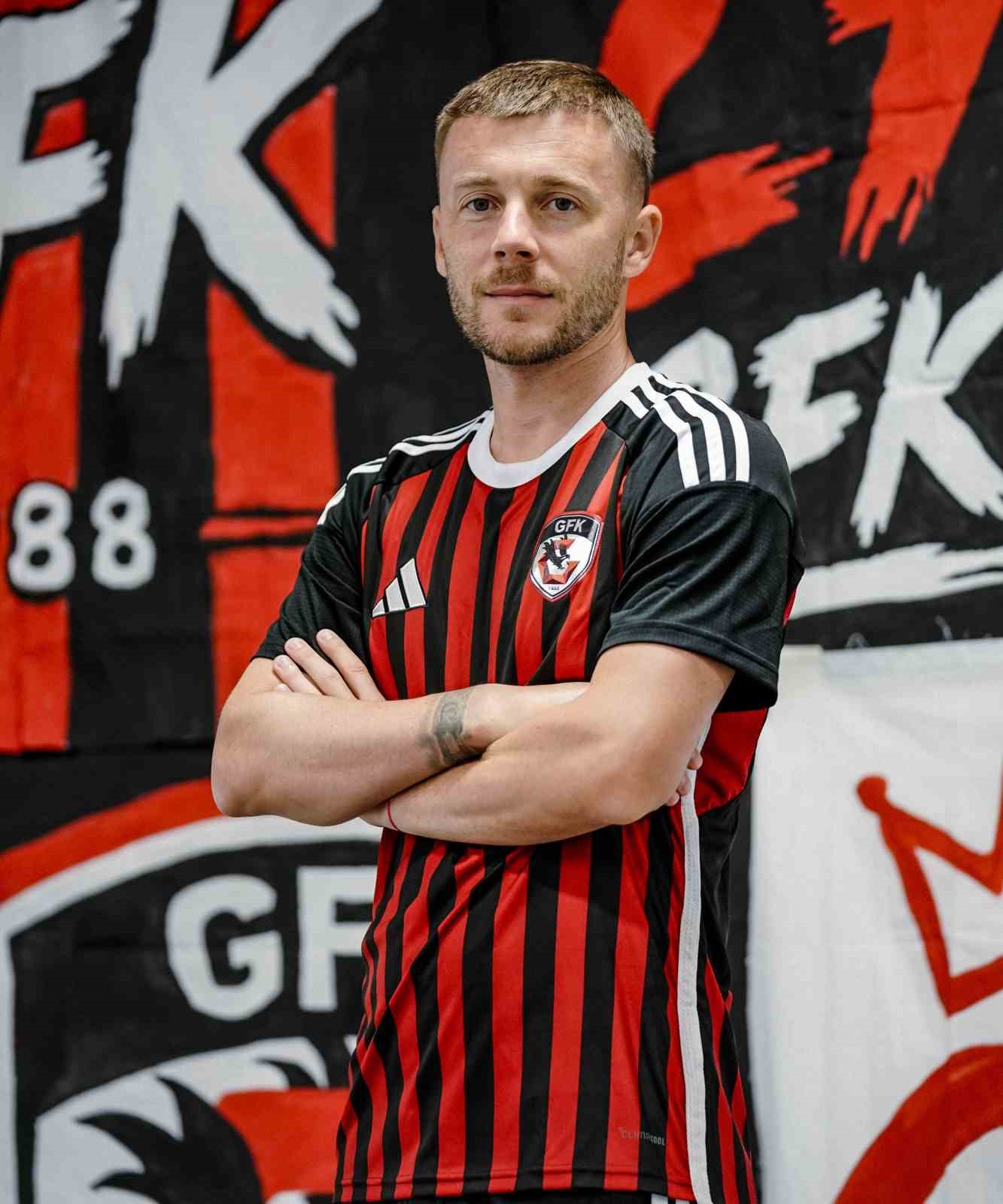 Gaziantep FK, yeni sezon formalarını tanıttı