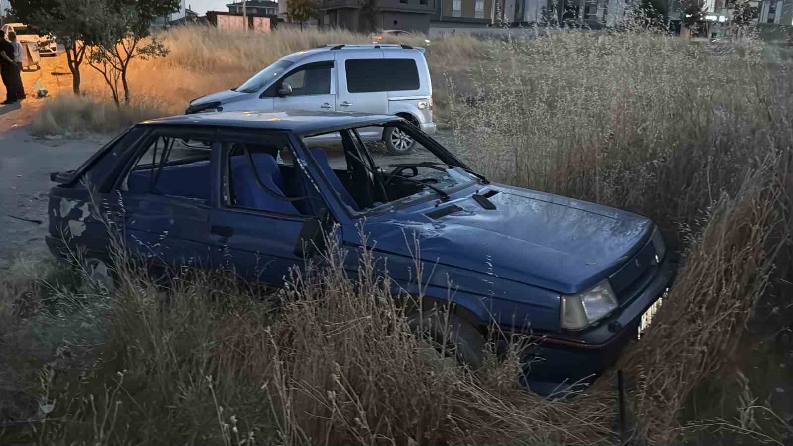 Eskişehir’de iki aile arasında çıkan kavgada 2 kişi yaralandı