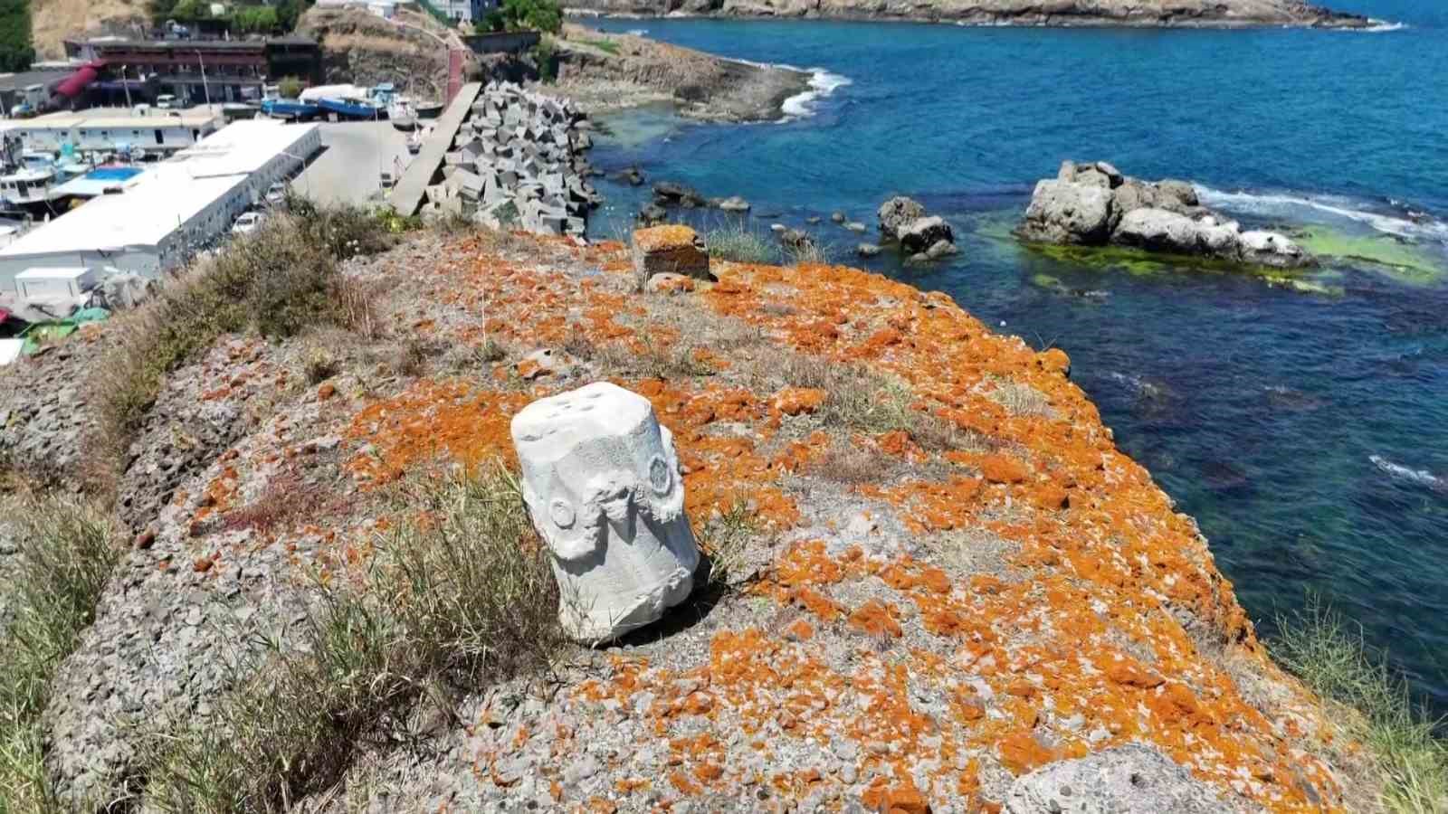 Sarıyer’de 2 bin yıllık Pompei Sütunu bakımsızlığa terk edildi