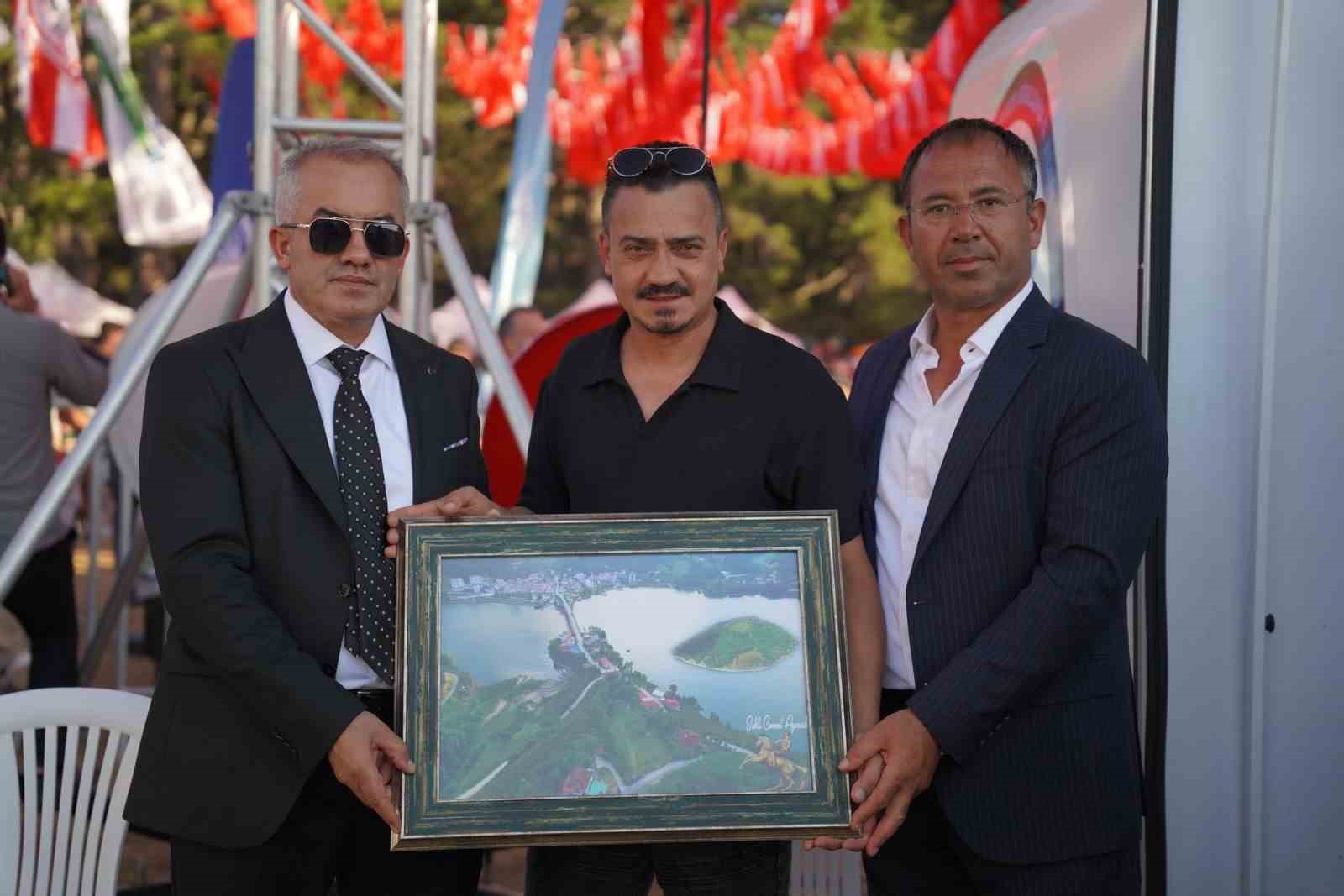 Samsun Festivali’ni duyan 75 bin kişi yaylaya akın etti