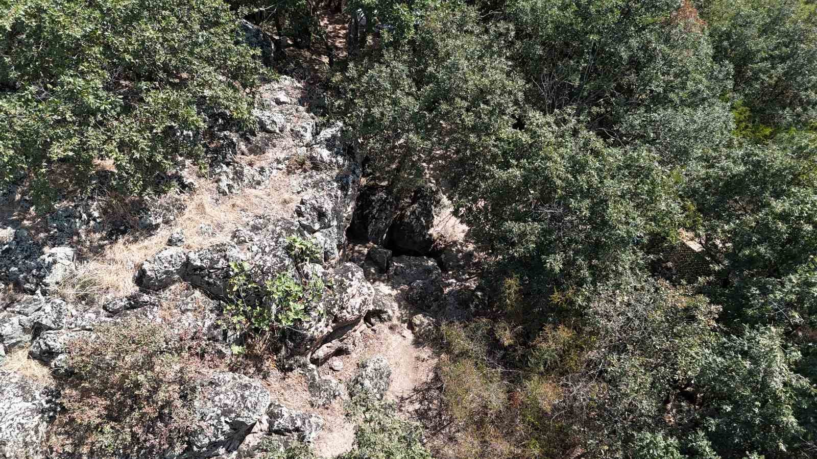 86 bin yıllık mağarada 35 bin bulguya ulaşıldı