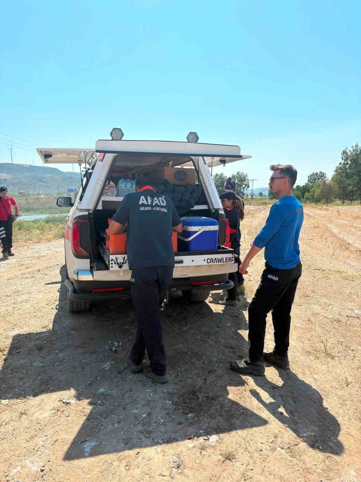 Menderes’te kaybolan Şahin için arama çalışmaları genişletildi