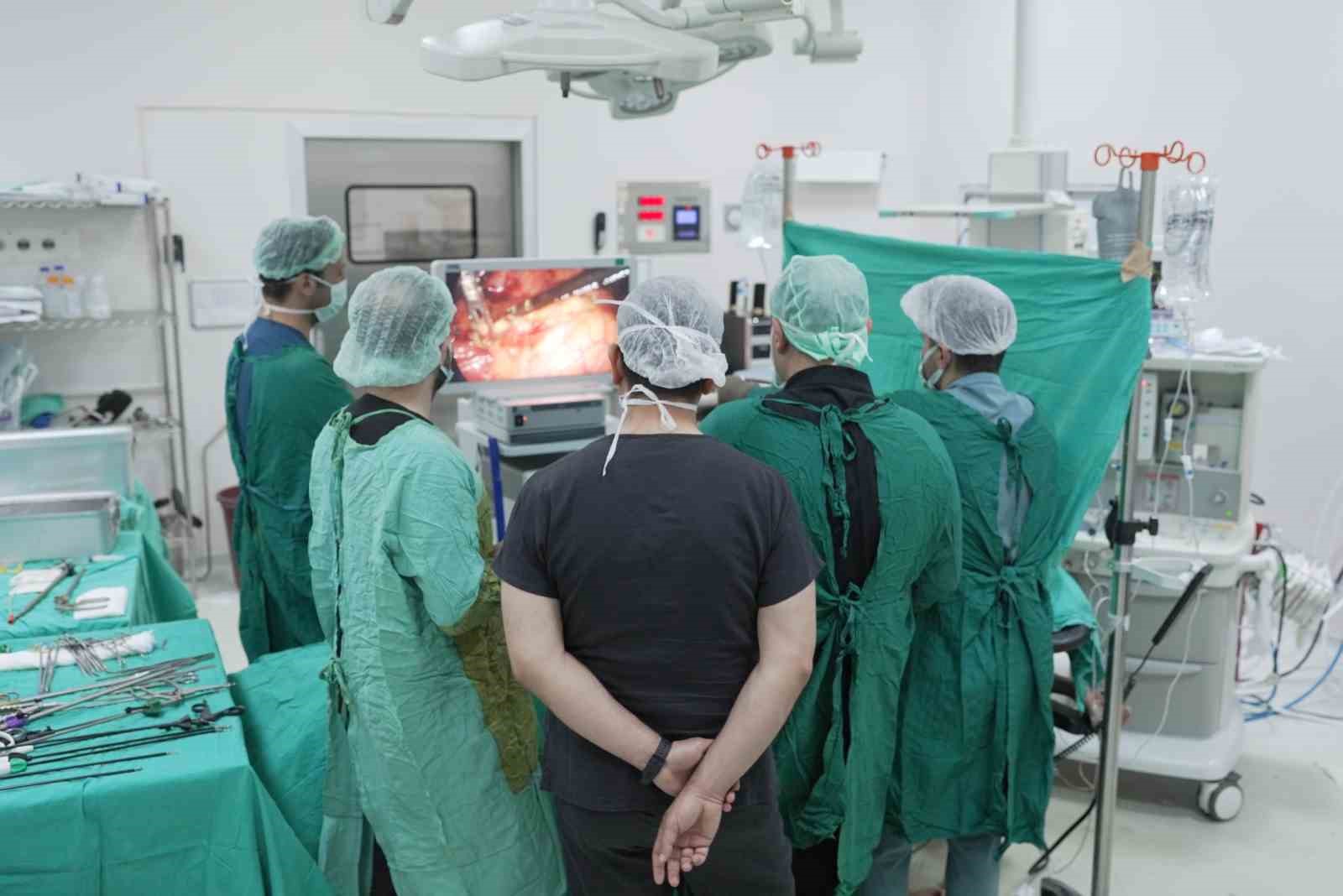 Malatya’da çift taraflı böbrek kanserine başarılı müdahale