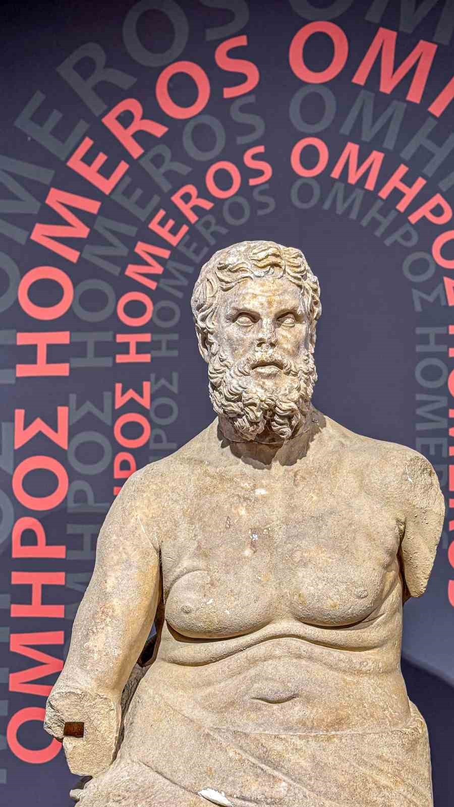 Dünya Homeros’u konuşurken gözler İzmir’e çevrildi