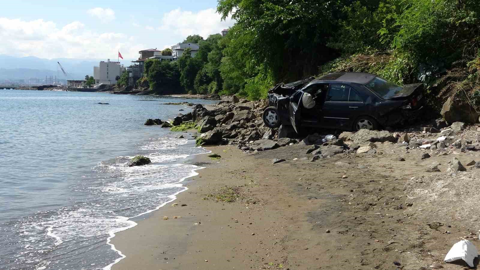 Ordu’da otomobil 30 metreden deniz kıyısına uçtu: "Uçak düşüyor zannettim"