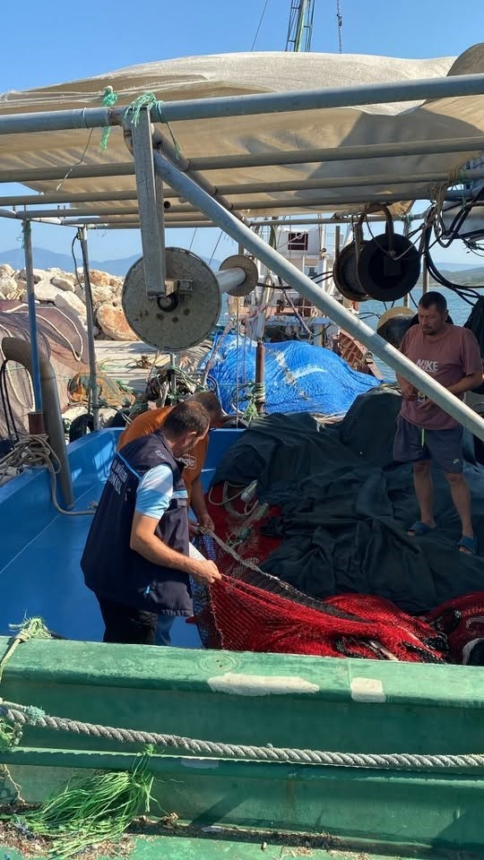 Didim’de balık ağları kontrol edildi