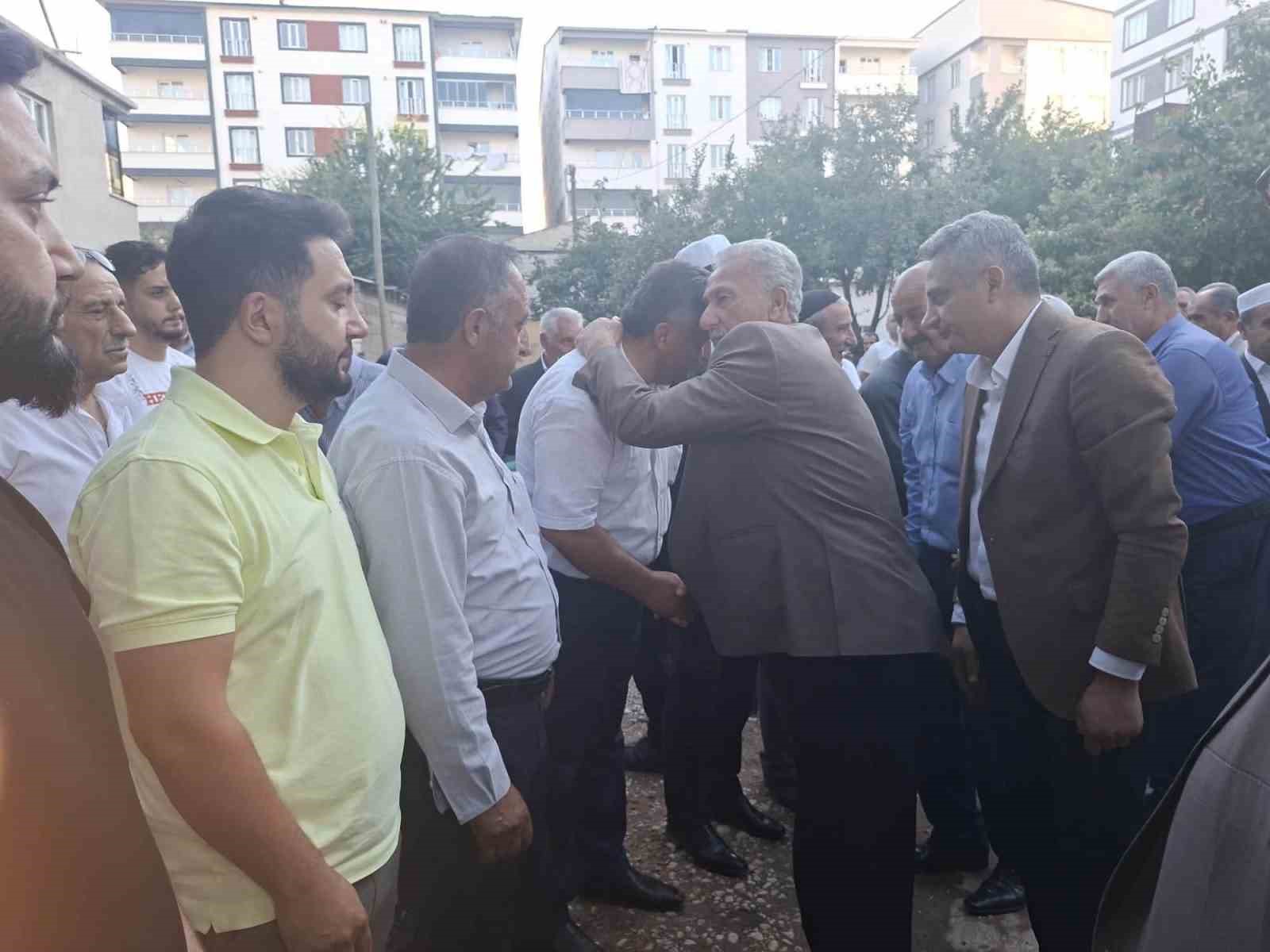 Güroymak’ta iki aile arasındaki husumet barışla sonuçlandı
