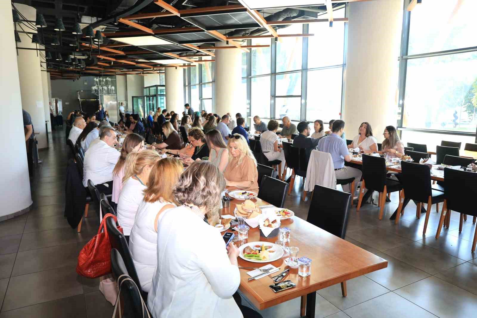 BUÜ’nün akademik yükselişi devam ediyor