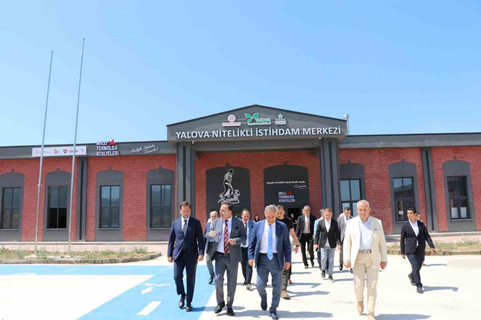 Vali Usta’dan Yalova OSB’de inceleme