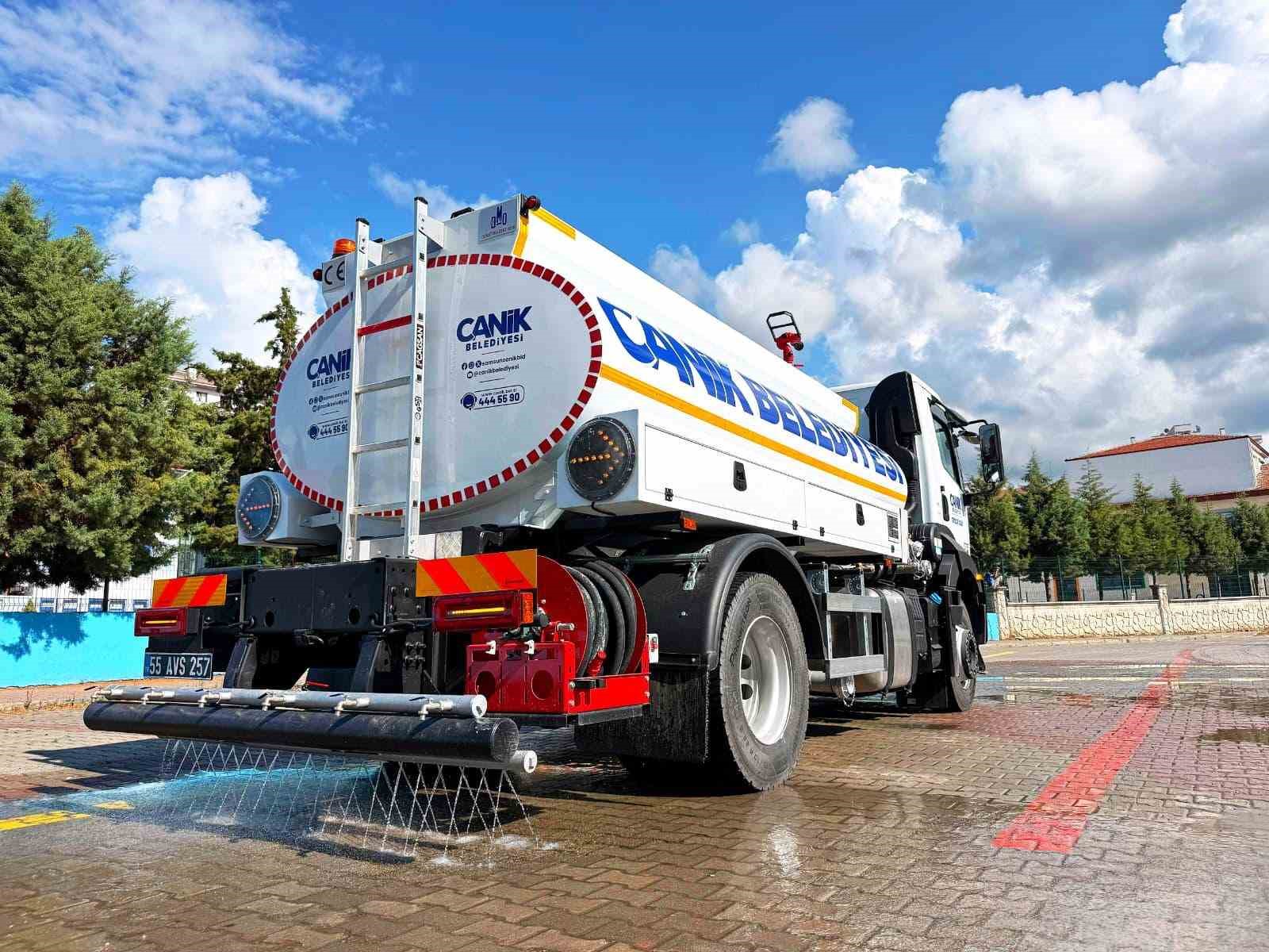 Sandıkçı: "Araç filomuza yeni araçlar kazandırmaya devam ediyoruz"
