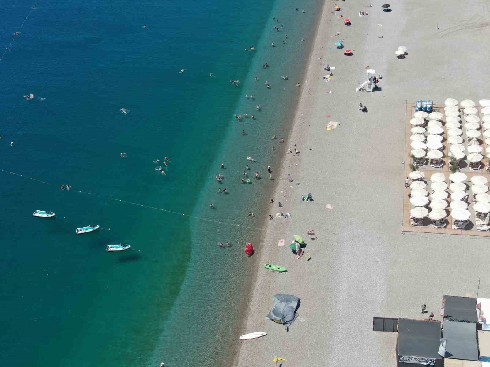 Antalya’da termometreler 44 dereceyi gördü