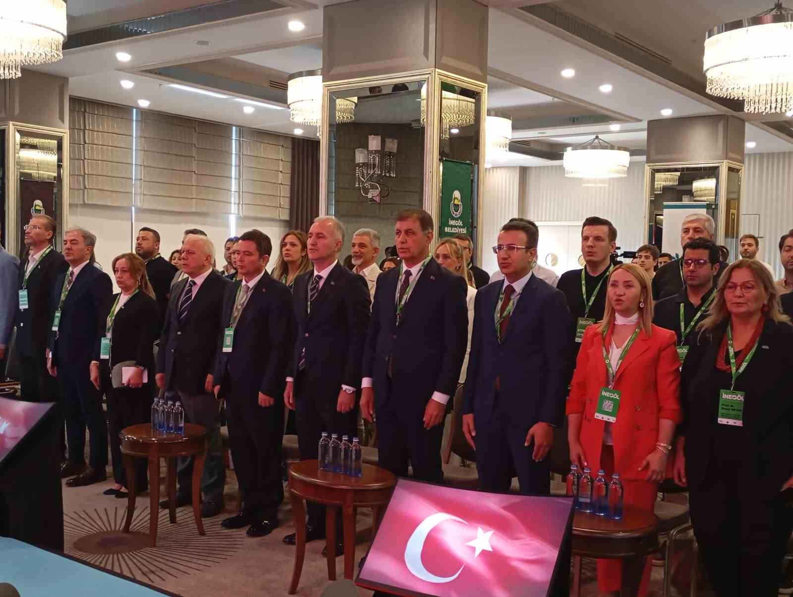 İnegöl’de iklim zirvesi; Yerelden küresele ortak mücadele mesajı